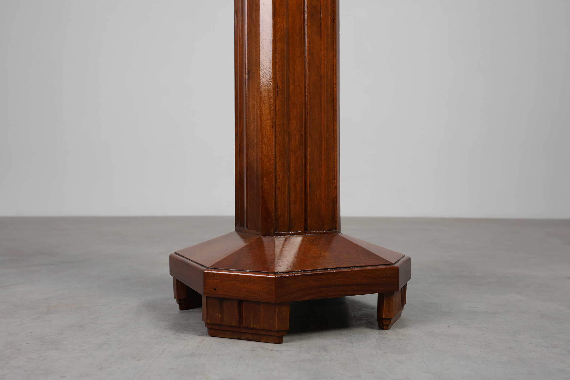 Oak & Marble large Art Deco pedestal, France 1920sthumbnail